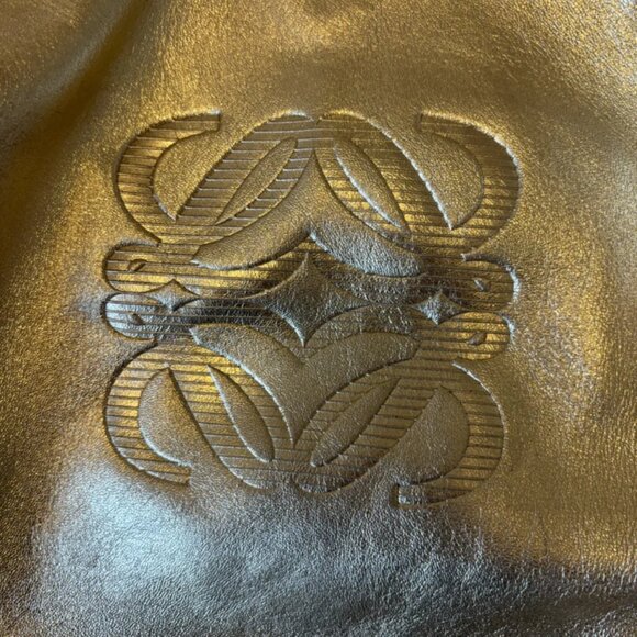 Loewe Gold Nappa Aire Leather Bag - Picture 3 of 7